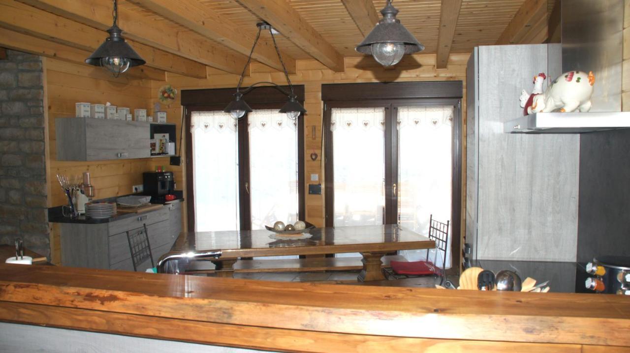 Chalet Du Champs Des Semeaux Wisches Exterior foto